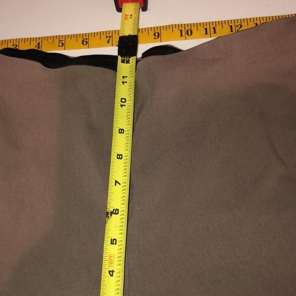 EQUESTRIAN DESIGNS size 12 tan cropped front zip with stretch pants Best pants - Picture 5 of 13